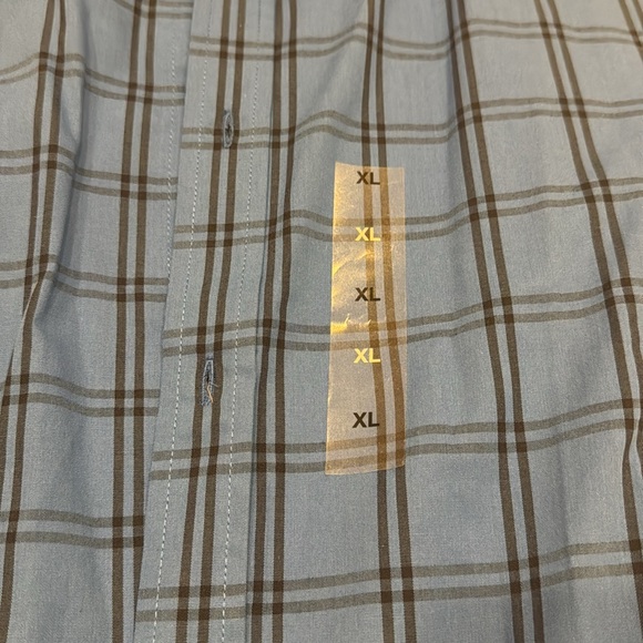 NWT Club Room Short Sleeve Blue Plaid Button-Down Shirt, Size XL - Picture 2 of 4